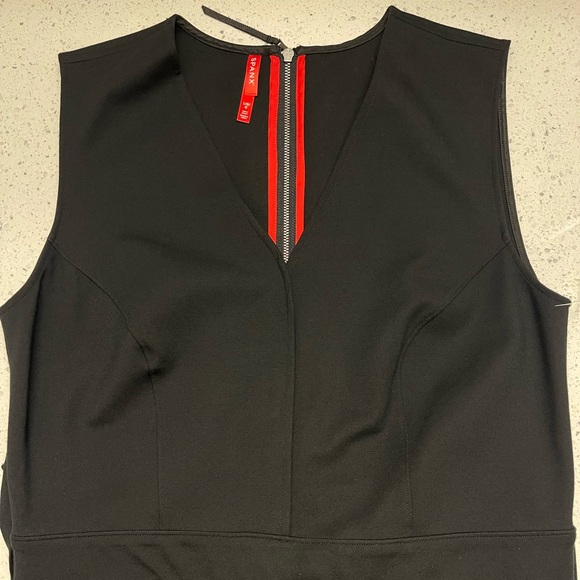SPANX The Perfect Jumpsuit Sleeveless Back Zip Bootcut Leg Classic Black Size L - Picture 7 of 16